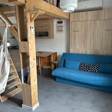 Charmant Studio Apartment Cabasse Exterior photo